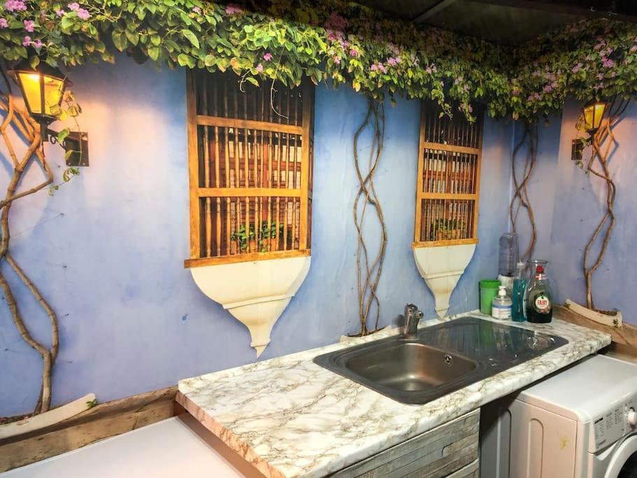 Cheerful 4 Bedroom House With Garden Free Parking London Eksteriør billede