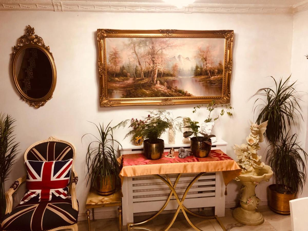 Cheerful 4 Bedroom House With Garden Free Parking London Eksteriør billede